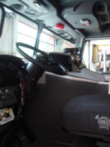 300 is equipped with a VMUX computer which allows the driver to control anything dealing with the truck from the driver's seat.  Environmental systems, generator, emergency lights, scene lights, high idle and door open features gives the driver unlimited access to information about the truck.